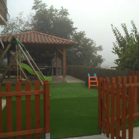 Casa De Aldea El Boje Séjour à la campagne Faedo (Valdes, Asturias)